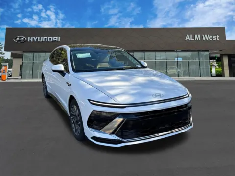 Another view of 2026 Hyundai Sonata Hybrid Limited for sale in Lithia Springs, GA at ALM Hyundai West