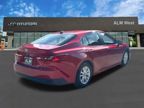 More photos of 2025 Toyota Camry SE at ALM Hyundai West, GA