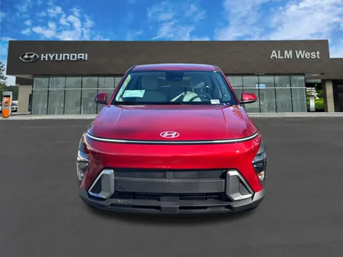 Photos of 2026 Hyundai Kona SE for sale in Lithia Springs, GA at ALM Hyundai West