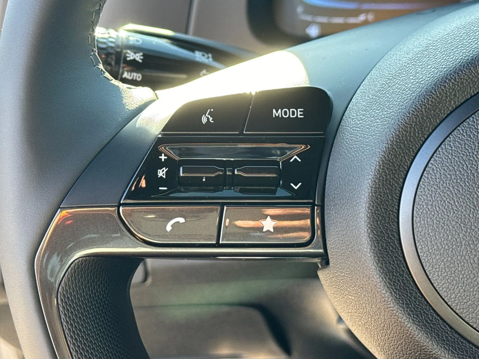 2025 Hyundai Elantra SEL - Photo 27