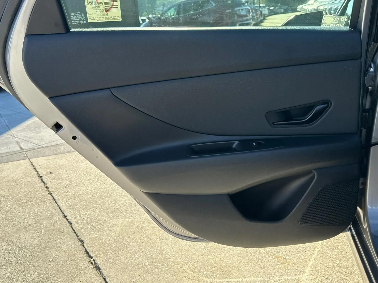 2025 Hyundai Elantra SEL - Photo 22