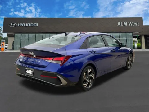 More photos of 2025 Hyundai Elantra SEL Sport at ALM Hyundai West, GA