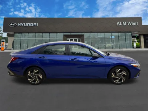 More photos of 2025 Hyundai Elantra SEL Sport at ALM Hyundai West, GA