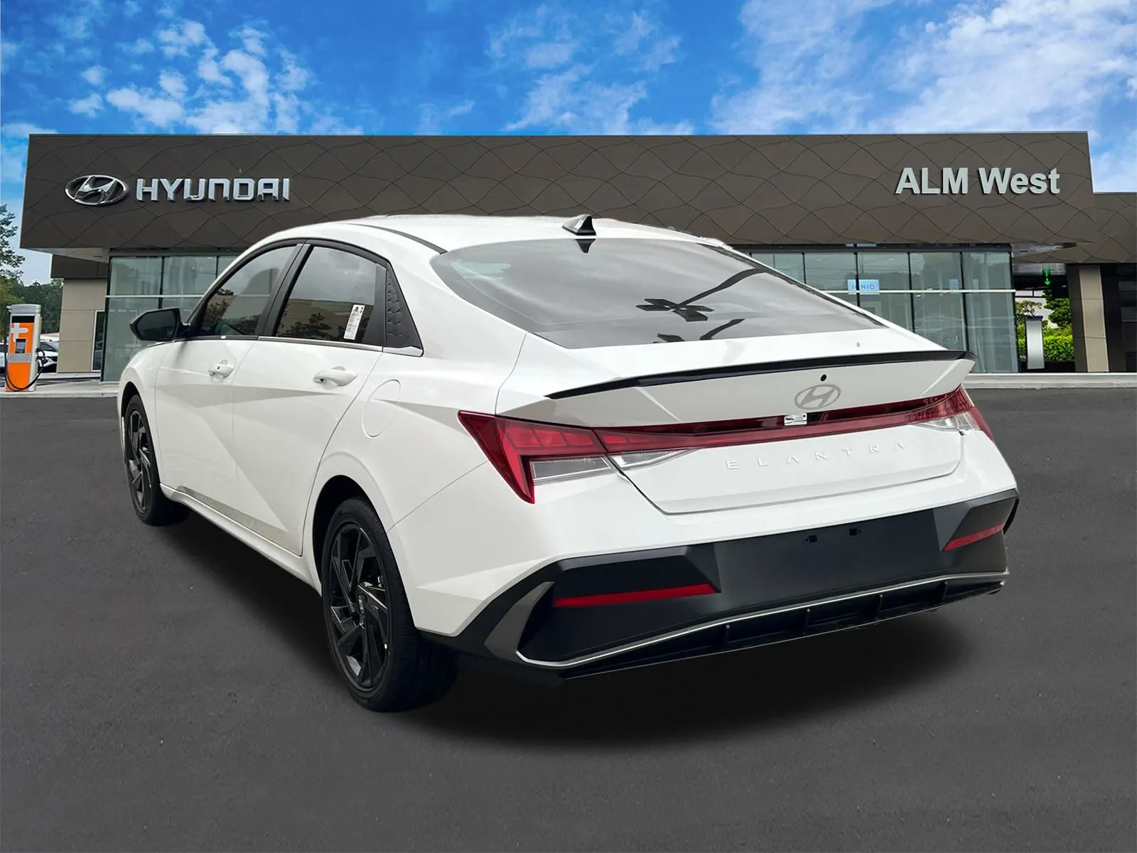 2026 Hyundai Elantra SEL - Photo 7