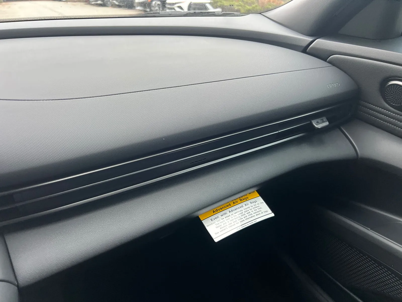 2026 Hyundai Elantra SEL - Photo 28