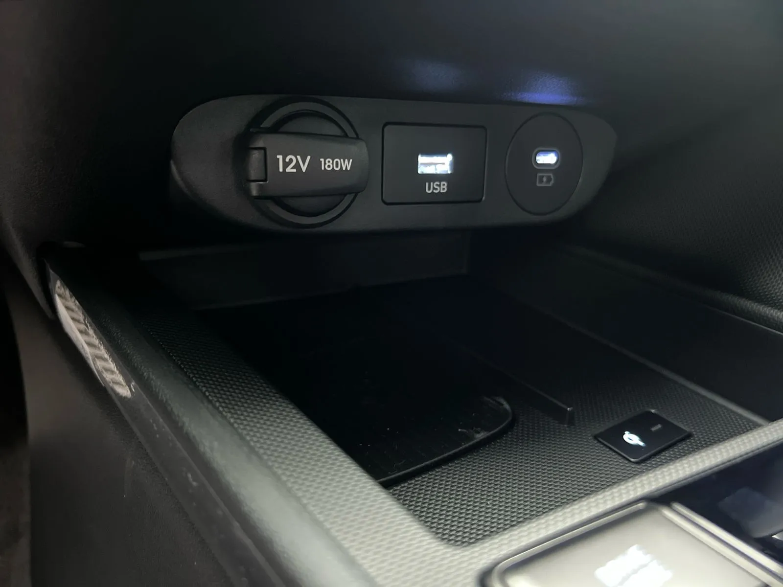 2026 Hyundai Elantra SEL - Photo 26