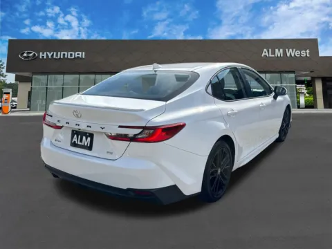 More photos of 2025 Toyota Camry SE at ALM Hyundai West, GA