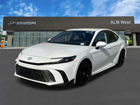 White 2025 Toyota Camry SE for sale in Lithia Springs, GA