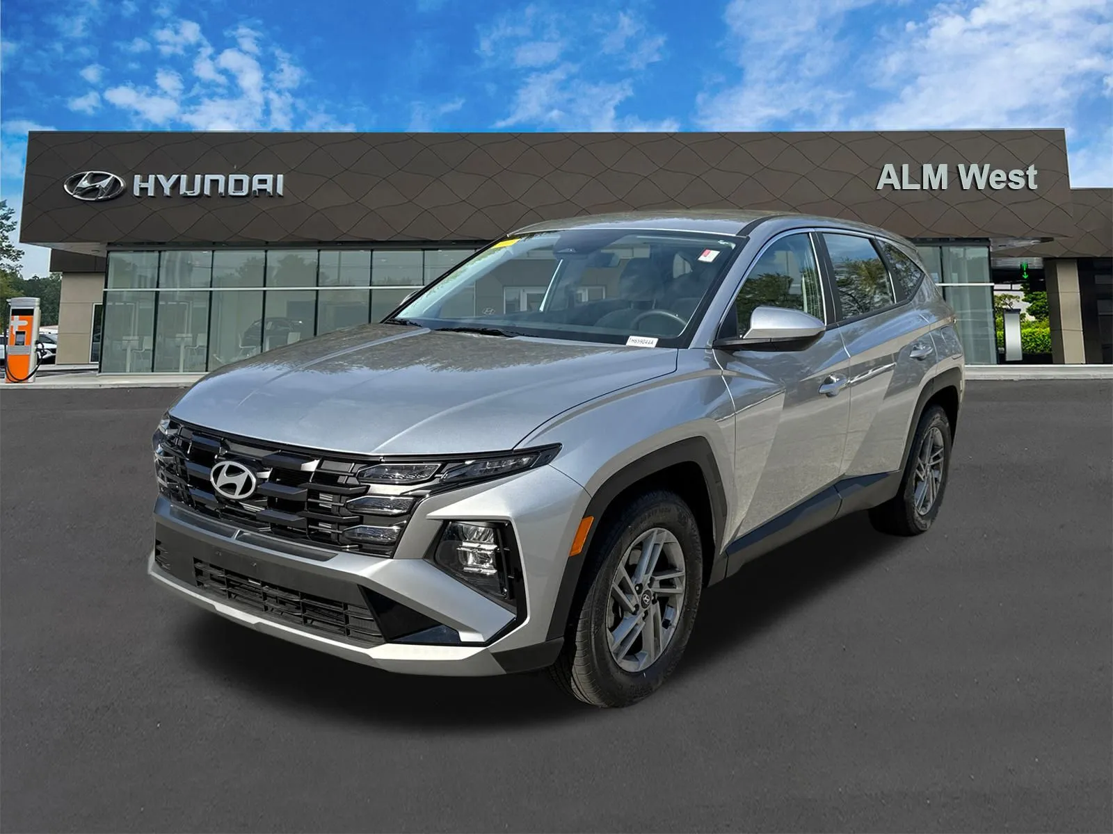 2025 Hyundai Tucson SE's photo