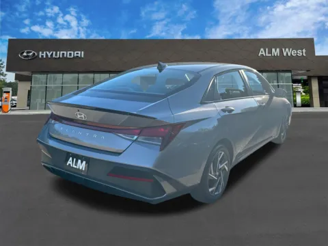 More photos of 2025 Hyundai Elantra SEL Sport at ALM Hyundai West, GA