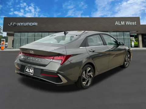 More photos of 2025 Hyundai Elantra SEL Convenience at ALM Hyundai West, GA