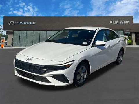 White 2025 Hyundai Elantra SE for sale in Lithia Springs, GA