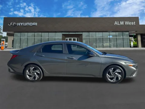 More photos of 2025 Hyundai Elantra SEL Sport at ALM Hyundai West, GA