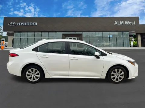 More photos of 2024 Toyota Corolla LE at ALM Hyundai West, GA