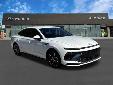 Another view of 2024 Hyundai Sonata SEL for sale in Lithia Springs, GA at ALM Hyundai West