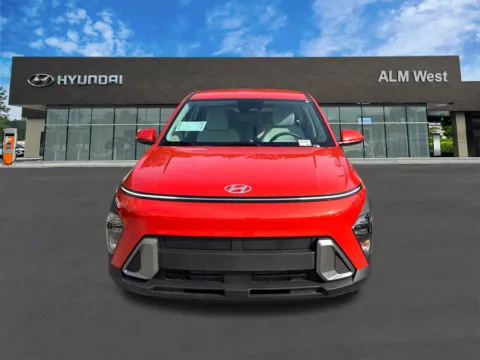 Photos of 2026 Hyundai Kona SE for sale in Lithia Springs, GA at ALM Hyundai West
