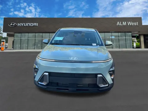 Photos of 2026 Hyundai Kona SE for sale in Lithia Springs, GA at ALM Hyundai West