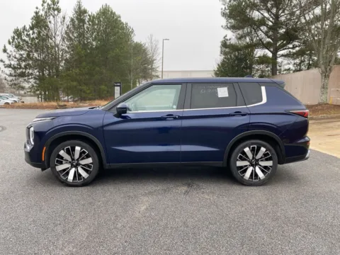 Another view of 2025 Mitsubishi Outlander SE for sale in Lithia Springs, GA at ALM Hyundai West