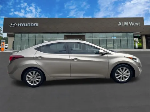 More photos of 2015 Hyundai Elantra SE at ALM Hyundai West, GA