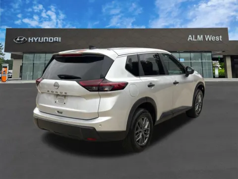 More photos of 2024 Nissan Rogue S at ALM Hyundai West, GA
