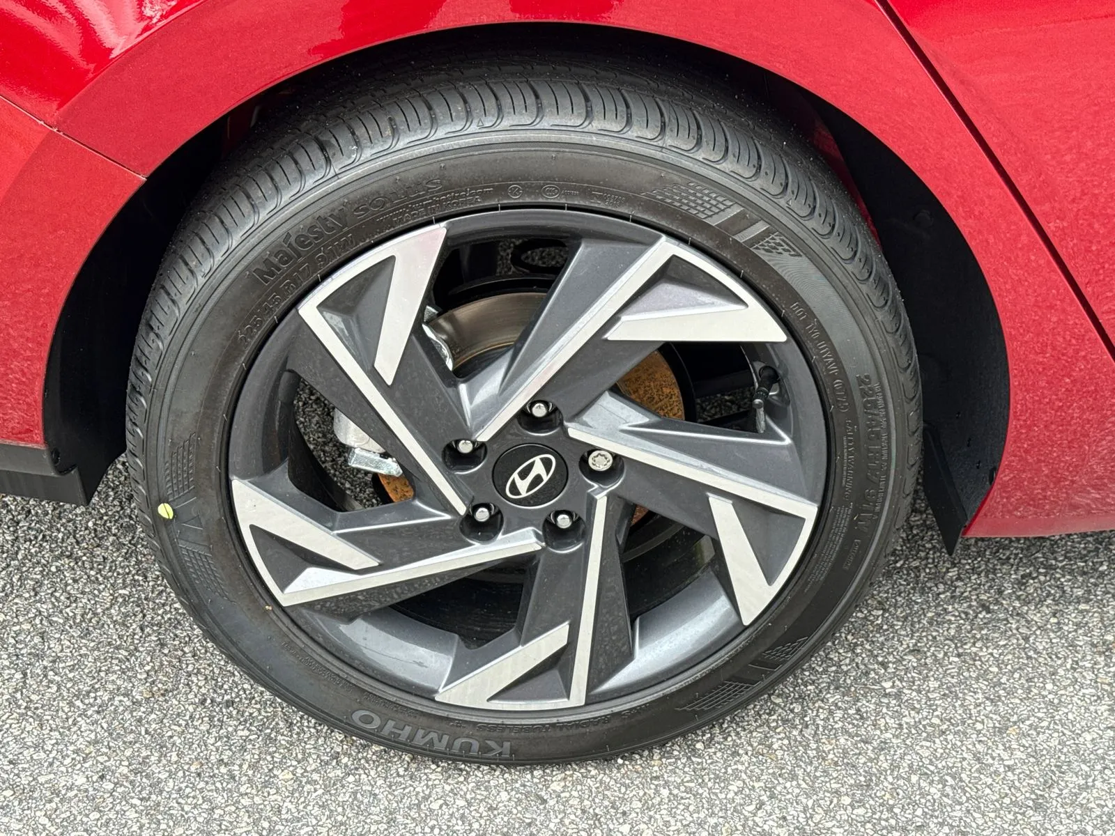 2025 Hyundai Elantra SEL - Photo 17