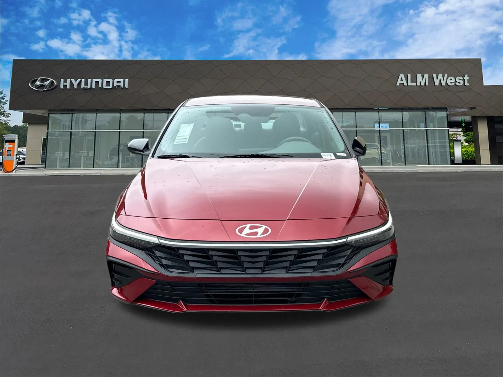 2025 Hyundai Elantra SEL - Photo 2