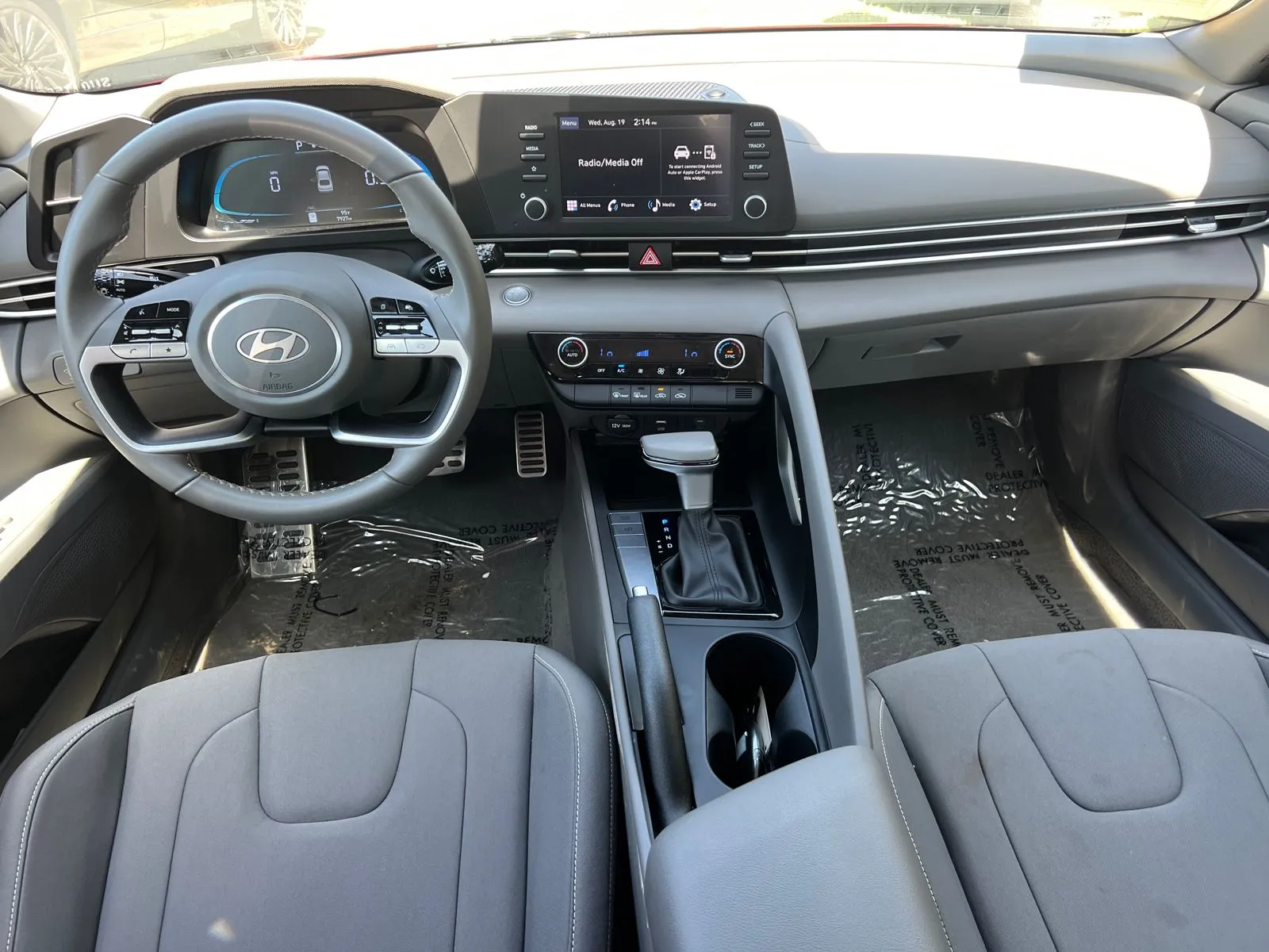 2025 Hyundai Elantra SEL - Photo 23