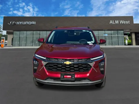 Photos of 2025 Chevrolet Trax LT for sale in Lithia Springs, GA at ALM Hyundai West