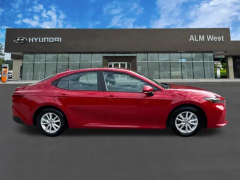 More photos of 2025 Toyota Camry SE at ALM Hyundai West, GA