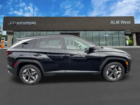 More photos of 2026 Hyundai Tucson SEL at ALM Hyundai West, GA