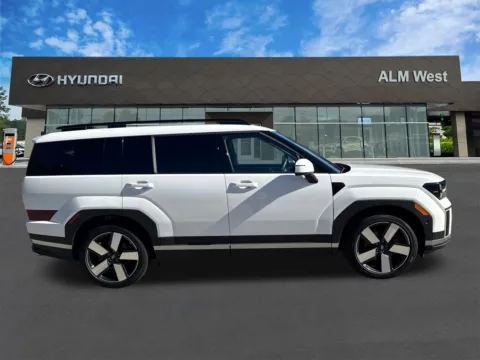 More photos of 2024 Hyundai Santa Fe Limited at ALM Hyundai West, GA