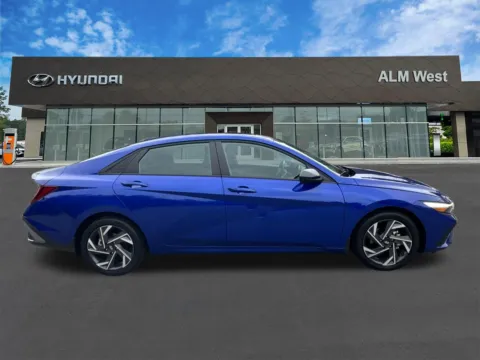 More photos of 2025 Hyundai Elantra SEL Sport at ALM Hyundai West, GA