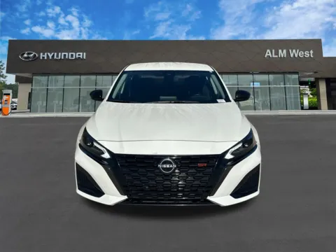 Photos of 2025 Nissan Altima 2.5 SR for sale in Lithia Springs, GA at ALM Hyundai West