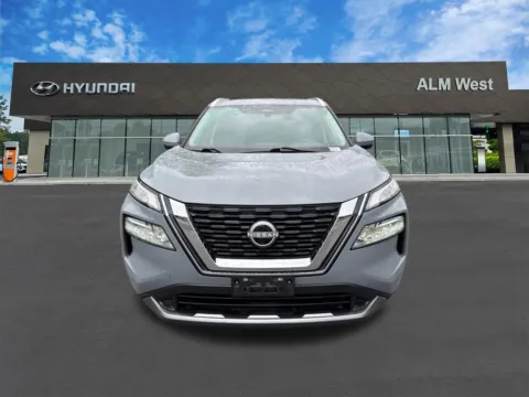 Photos of 2023 Nissan Rogue SL for sale in Lithia Springs, GA at ALM Hyundai West