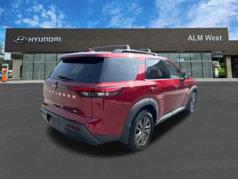More photos of 2022 Nissan Pathfinder SV at ALM Hyundai West, GA