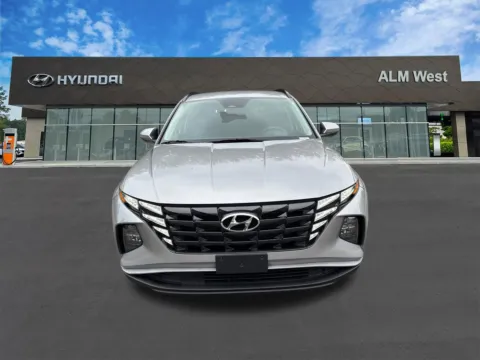 Photos of 2024 Hyundai Tucson SEL for sale in Lithia Springs, GA at ALM Hyundai West