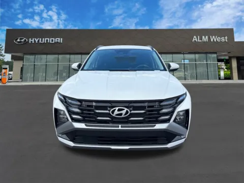 Photos of 2026 Hyundai Tucson SEL for sale in Lithia Springs, GA at ALM Hyundai West