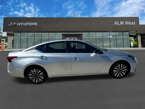 More photos of 2024 Nissan Altima 2.5 SV at ALM Hyundai West, GA