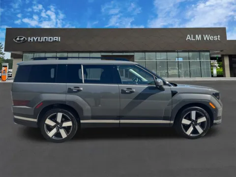 More photos of 2024 Hyundai Santa Fe Limited at ALM Hyundai West, GA