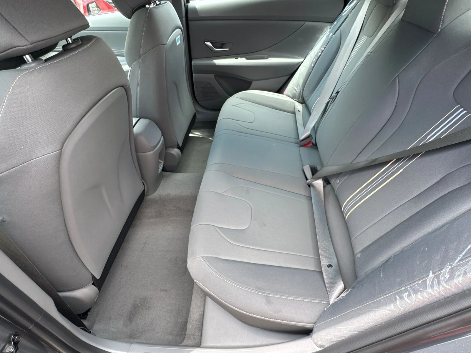 2025 Hyundai Elantra SEL - Photo 20
