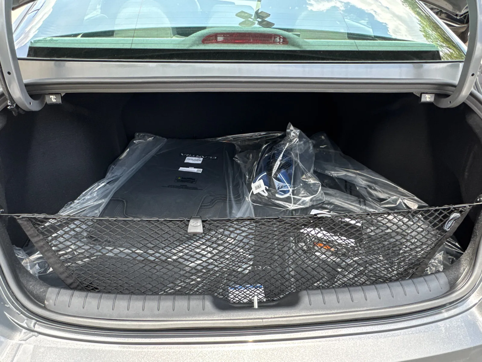2025 Hyundai Elantra SEL - Photo 19