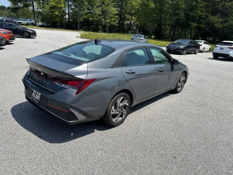 More photos of 2025 Hyundai Elantra SEL Sport at ALM Hyundai West, GA