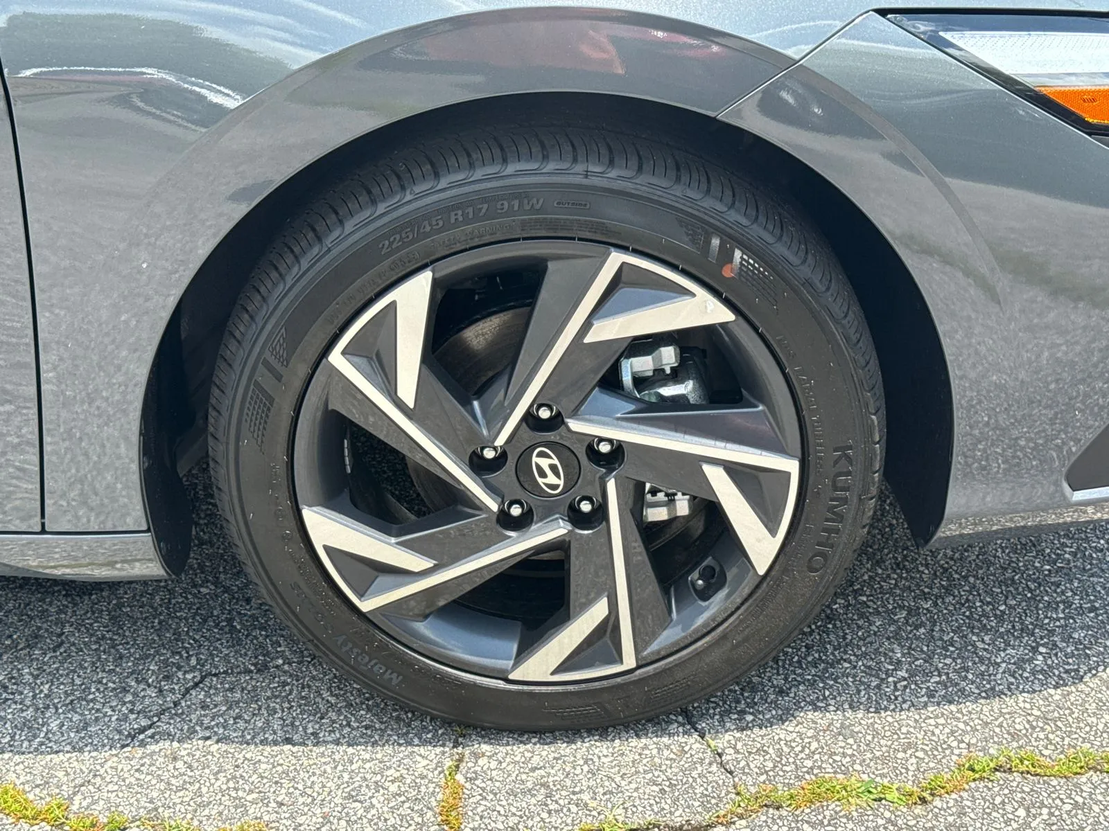 2025 Hyundai Elantra SEL - Photo 12