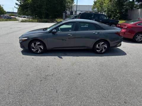Photos of 2025 Hyundai Elantra SEL Sport for sale in Lithia Springs, GA at ALM Hyundai West