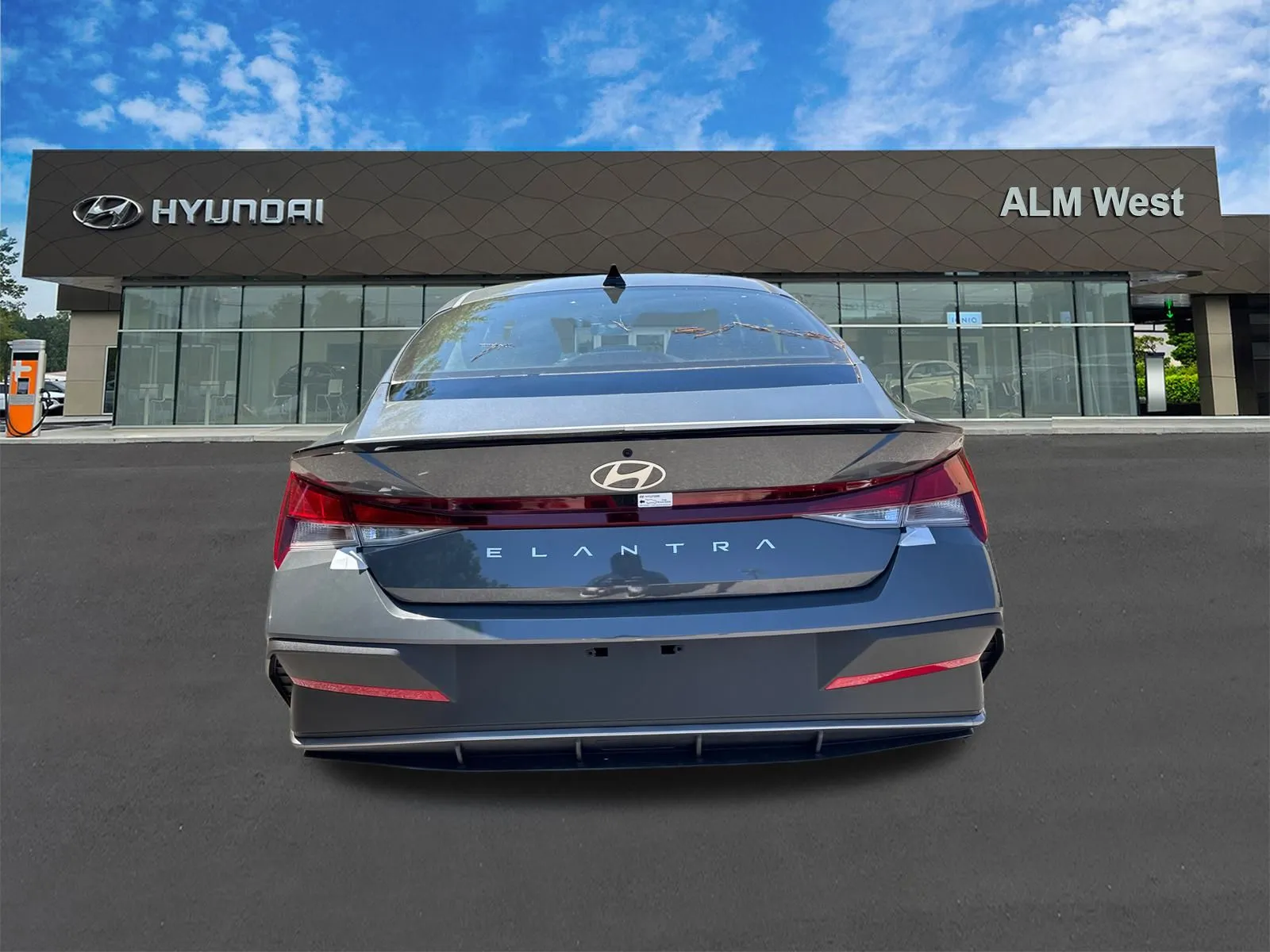 2025 Hyundai Elantra SEL - Photo 6