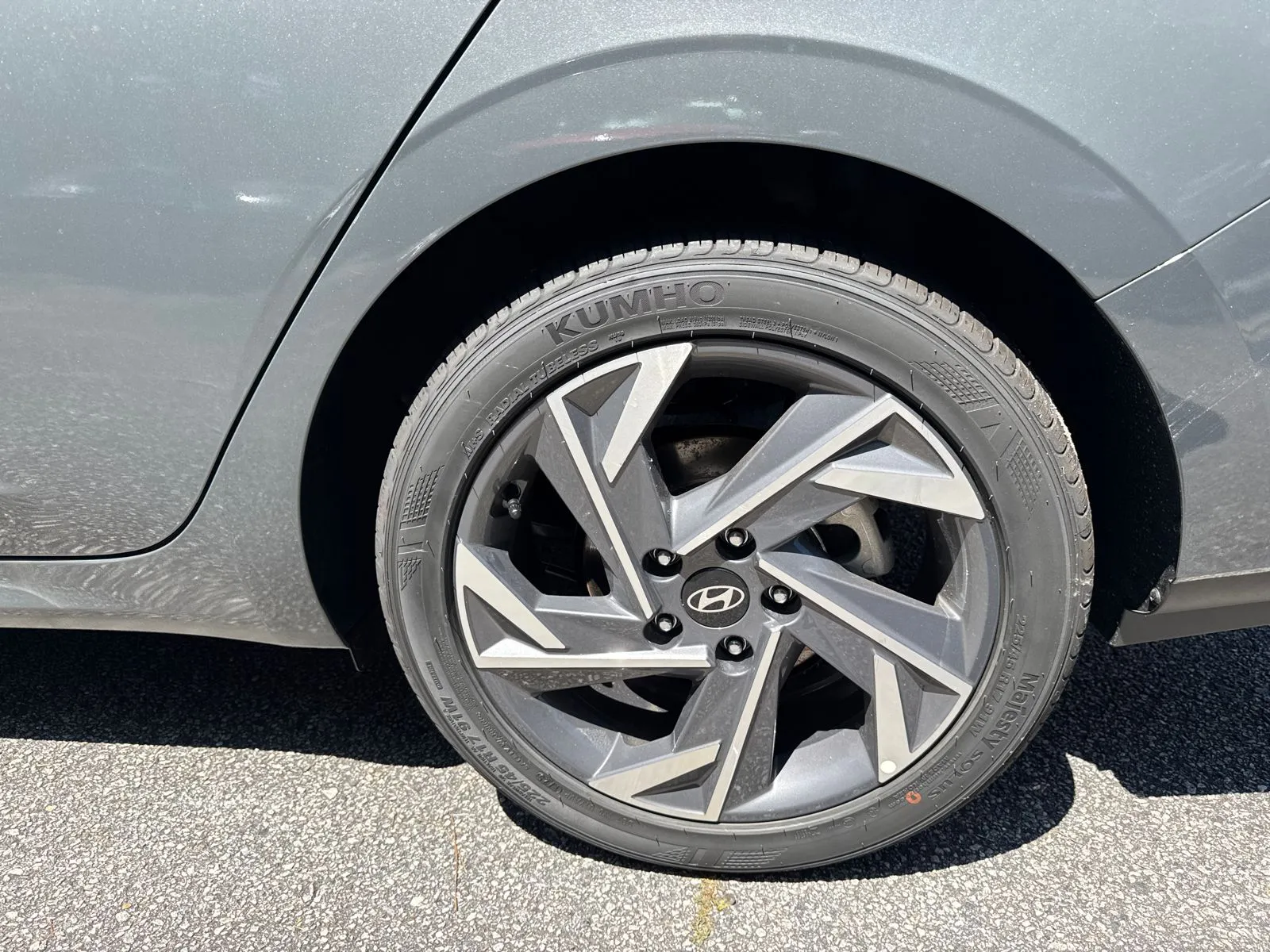 2025 Hyundai Elantra SEL - Photo 19