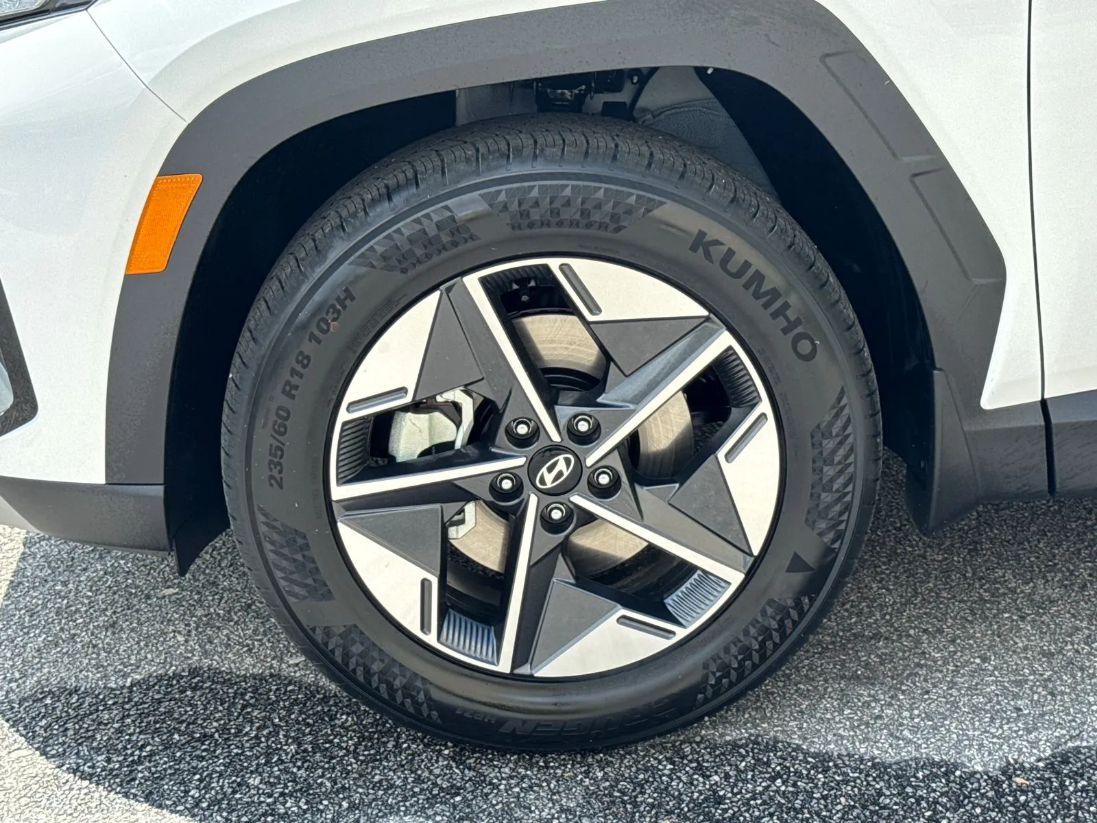 2025 Hyundai Tucson SEL - Photo 11