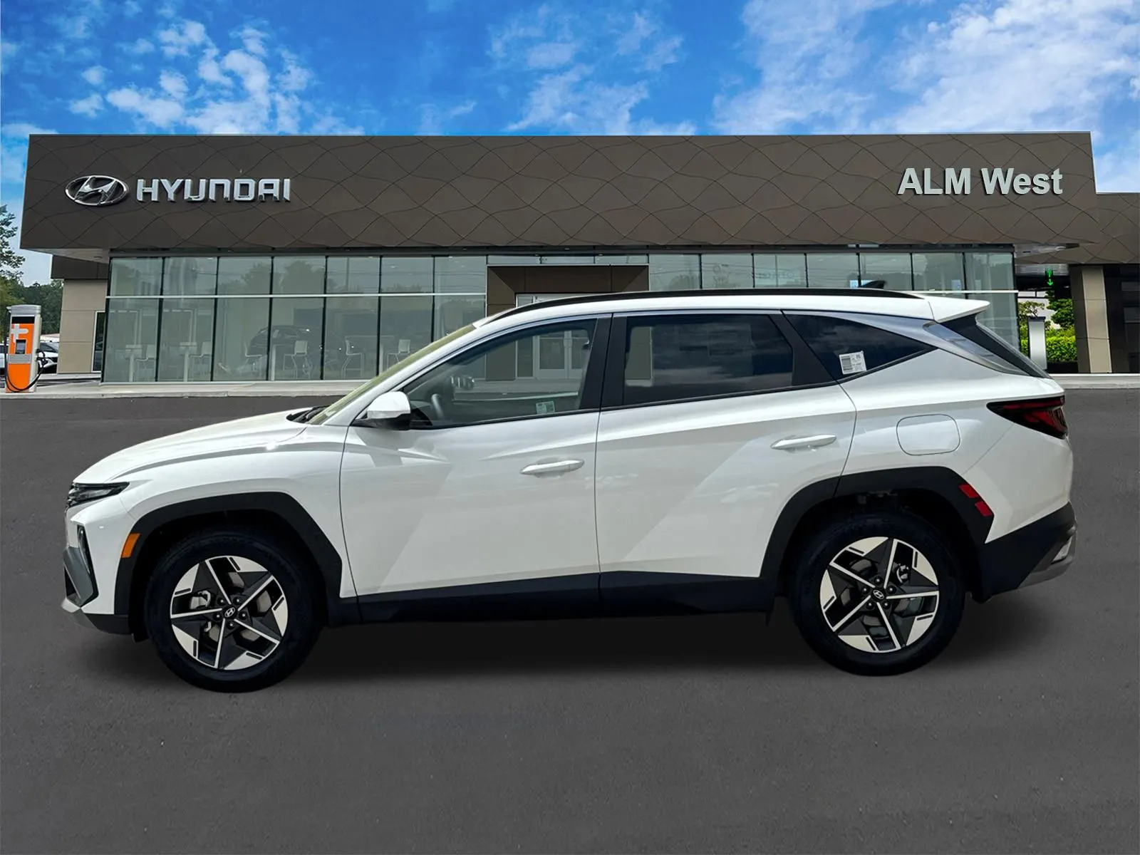 2025 Hyundai Tucson SEL - Photo 8