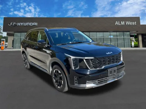 Another view of 2024 Kia Sorento S for sale in Lithia Springs, GA at ALM Hyundai West