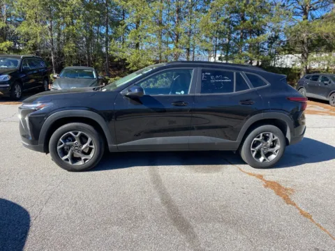 Another view of 2025 Chevrolet Trax LT for sale in Lithia Springs, GA at ALM Hyundai West